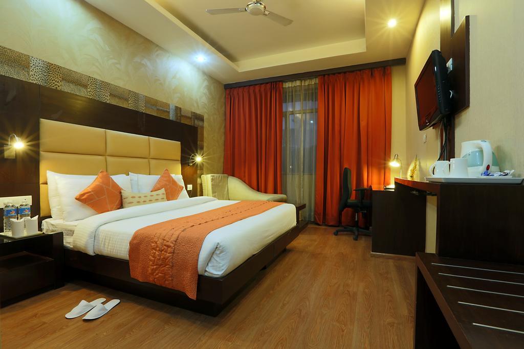 Corporate Regency Hotell New Delhi Eksteriør bilde
